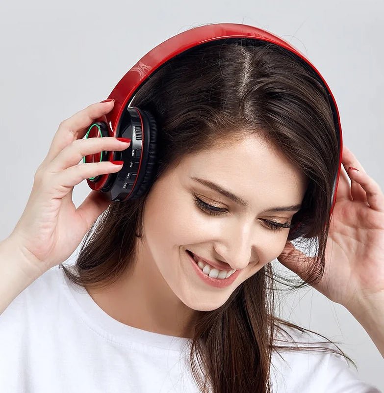 Super Bass Wireless Foldable Bluetooth Headphones With Mic - Naved Products