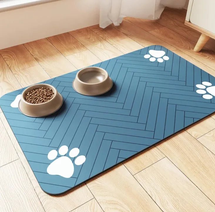 Non-Slip & Splash-Proof Pet Feeding Mat – Keep Mealtime Mess-Free! - Naved Products
